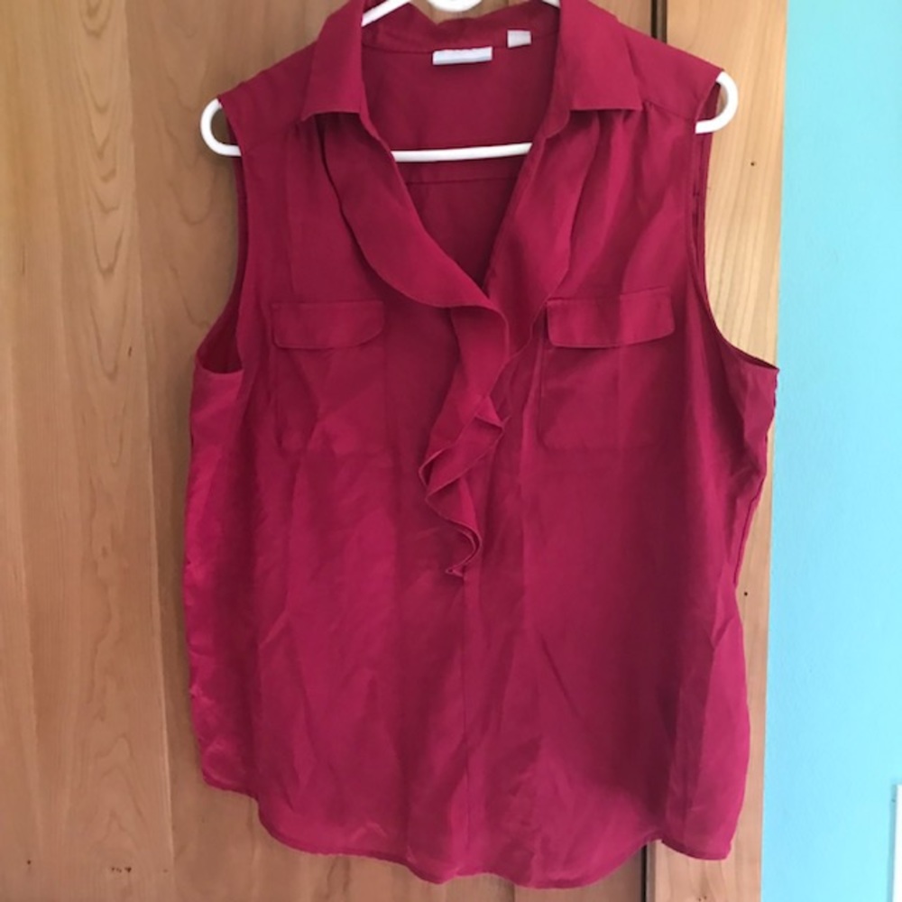 New York and company magenta ruffle tank top blouse XL